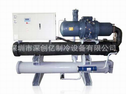 冷水機